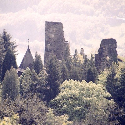 Falkenstein (Bitburg), Burgruine