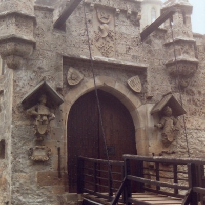 Lichtenstein, Schloss