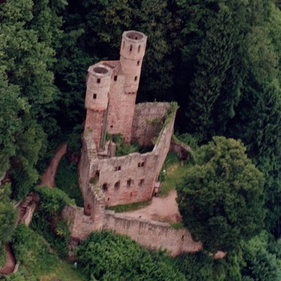 Schwalbennest, Burgruine